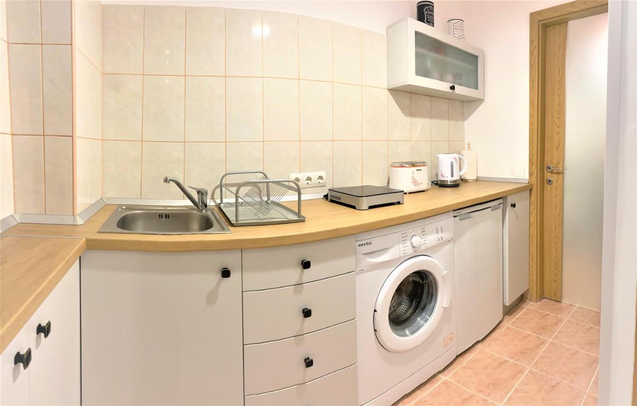 Apartamento The Old Town Nest Braşov Exterior foto